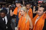 Paris Hilton visits Siddhivinayak Temple in Mumbai on 3rd Dec 2012 (32).JPG